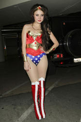 http://img196.imagevenue.com/loc123/th_63527_AlessandraTorresaniOutforHalloweenasWonderWomanOctober3120104_122_123lo.jpg