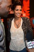 th_61951_HalleBerryVariousCandids20138_122_171lo.jpg