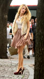 th_92301_celebrity_paradise.com_TheElder_BlakeLively226_122_197lo.jpg