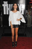 th_20966_celebrity_paradise.com_TheElder_SelenaGomez30_122_229lo.jpg