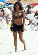th_700053427_CiaraonthebeachinMiami14.5.2011_32_122_362lo.jpg