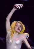 th_68985_KUGELSCHREIBER_Lady_Gaga_performs_live_at_MGM_Grand_Hotel46_122_438lo.jpg